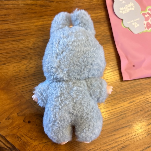 POP MART LABUBU - EXCITING MACARON (sea salt coconut) - Picture 4 of 12